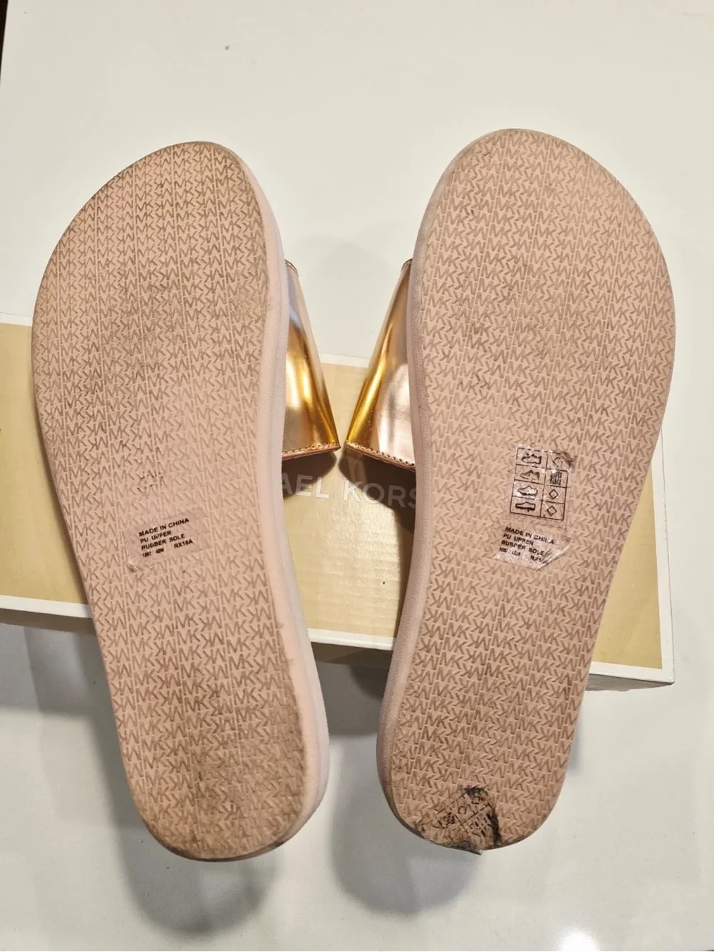 Michael Kors Women's Rose Gold MK Slide Sandals size 9